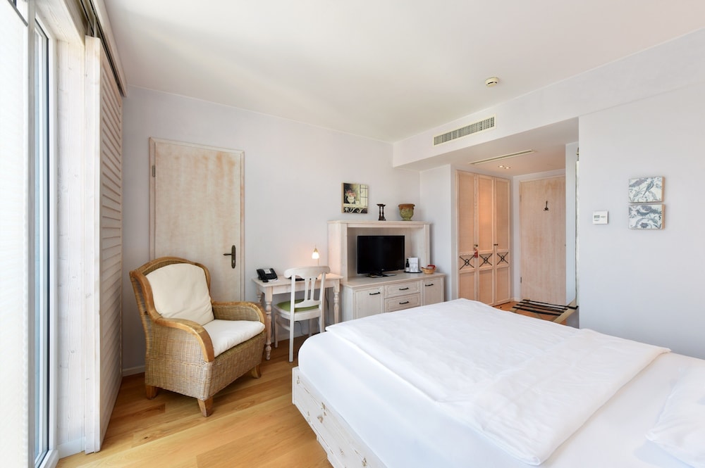 Standard Room photo 3