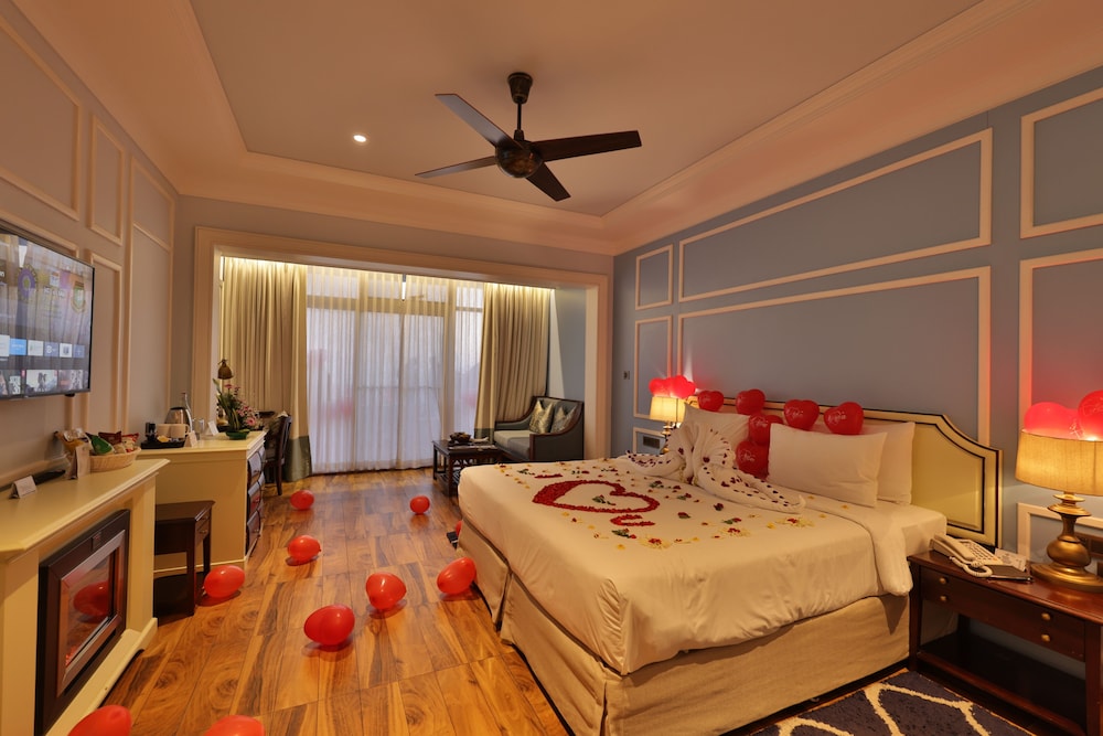 Moonlight Bliss room with Private Terrace & Mountain view photo