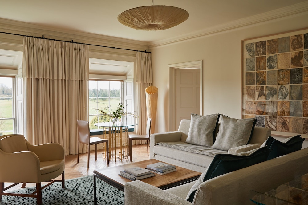 Victoria Suite photo 1