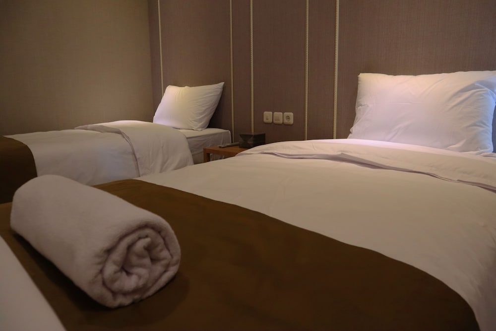 Superior Double or Twin Room, Garden View