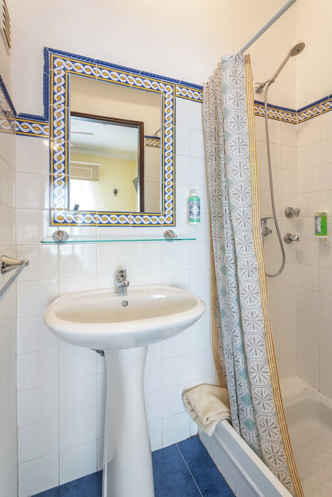 City Double Room, 1 Double Bed photo 3