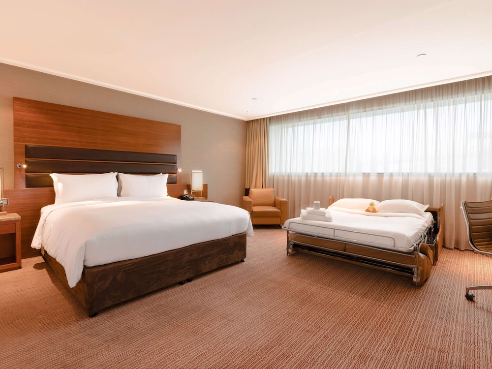 Family Room, 2 Double Beds - Photo 1