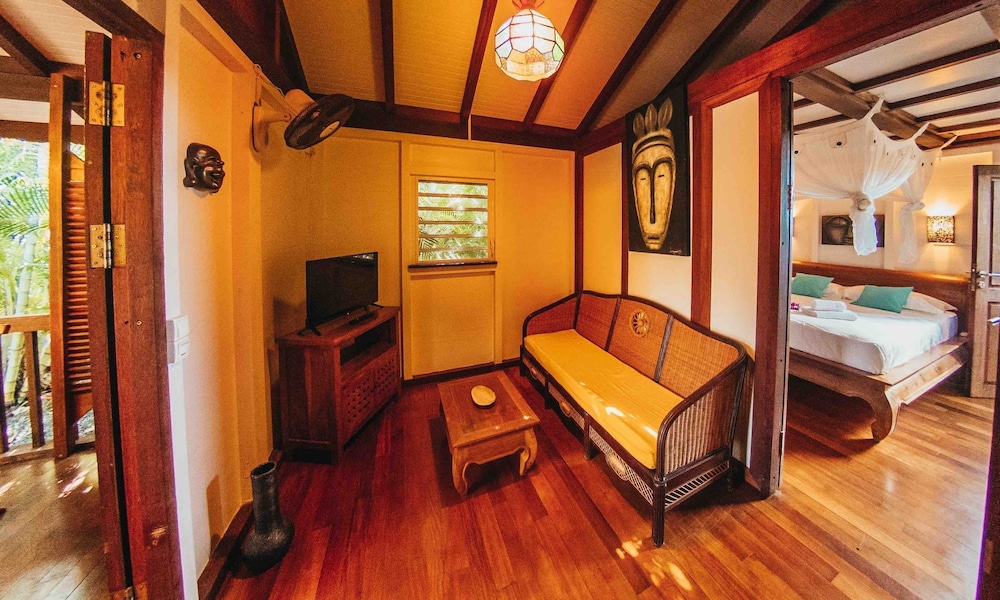 Family Bungalow - Photo 7