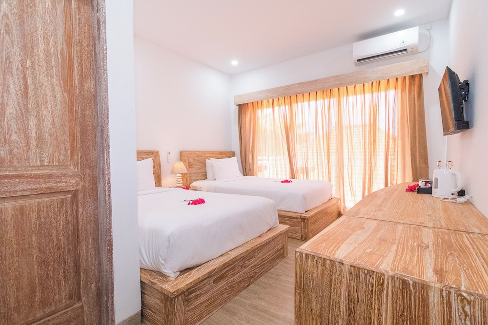 Deluxe Twin Room photo 2