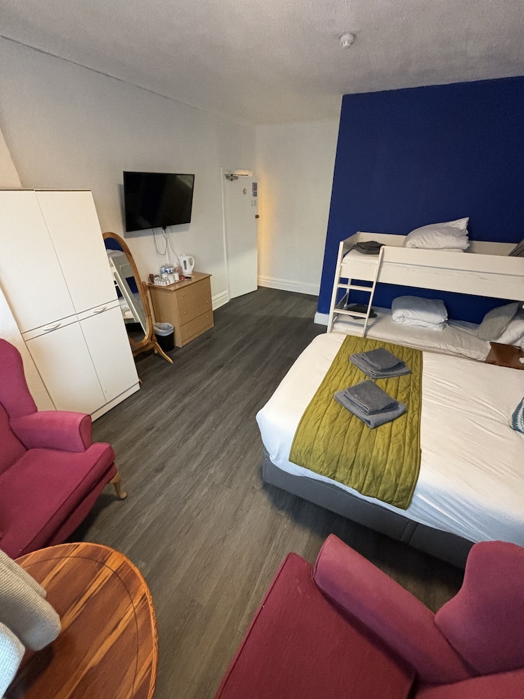 Suite, Ensuite