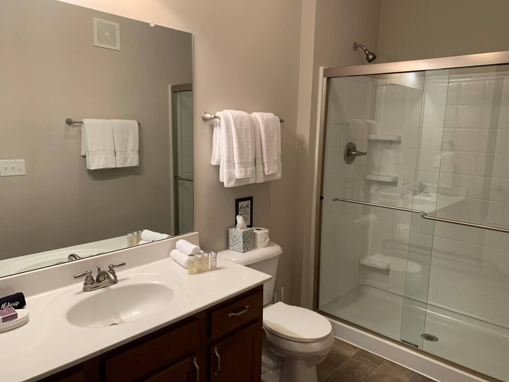 Luxury Polaris 2BR 1st Floor Pet-friendly, Foto 11