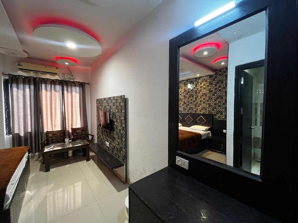 Deluxe Double Room photo 3