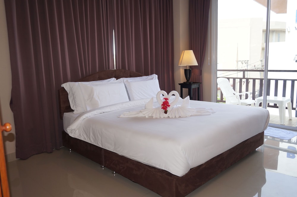 Deluxe Double Room, Balcony, Sea View photo 2