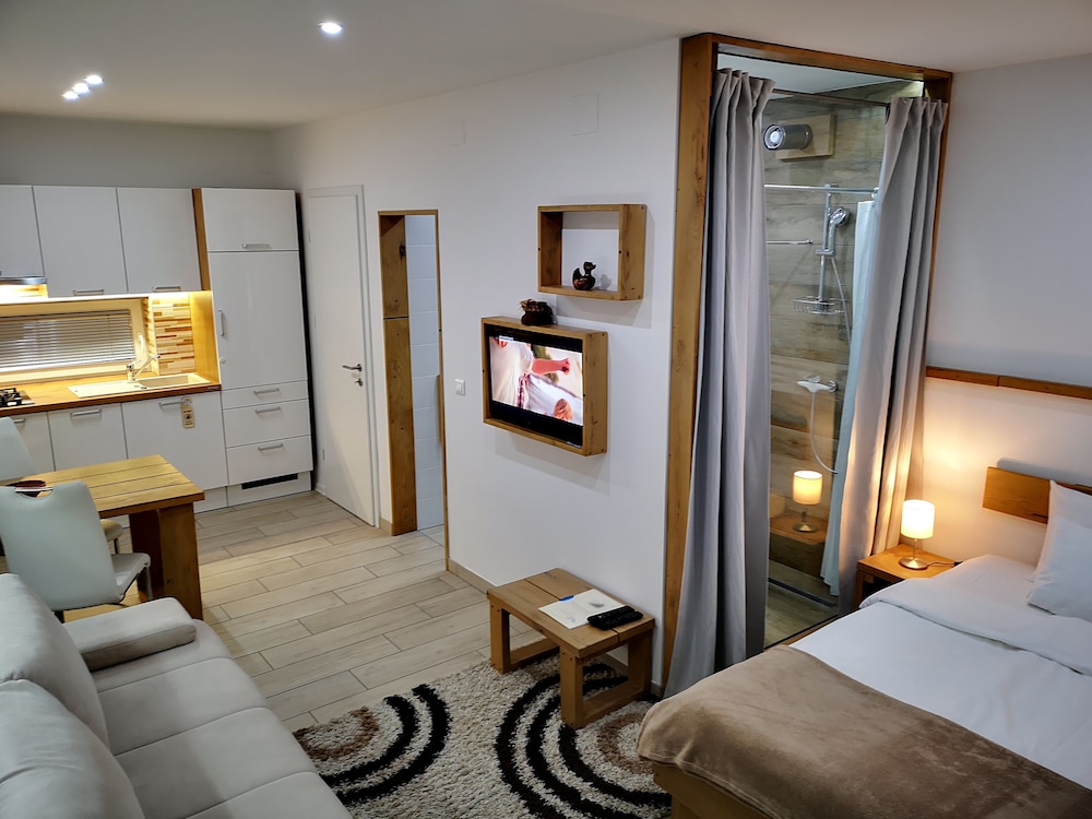 Classic Studio, Accessible, Ensuite (Ground Floor 11,22,32,51)