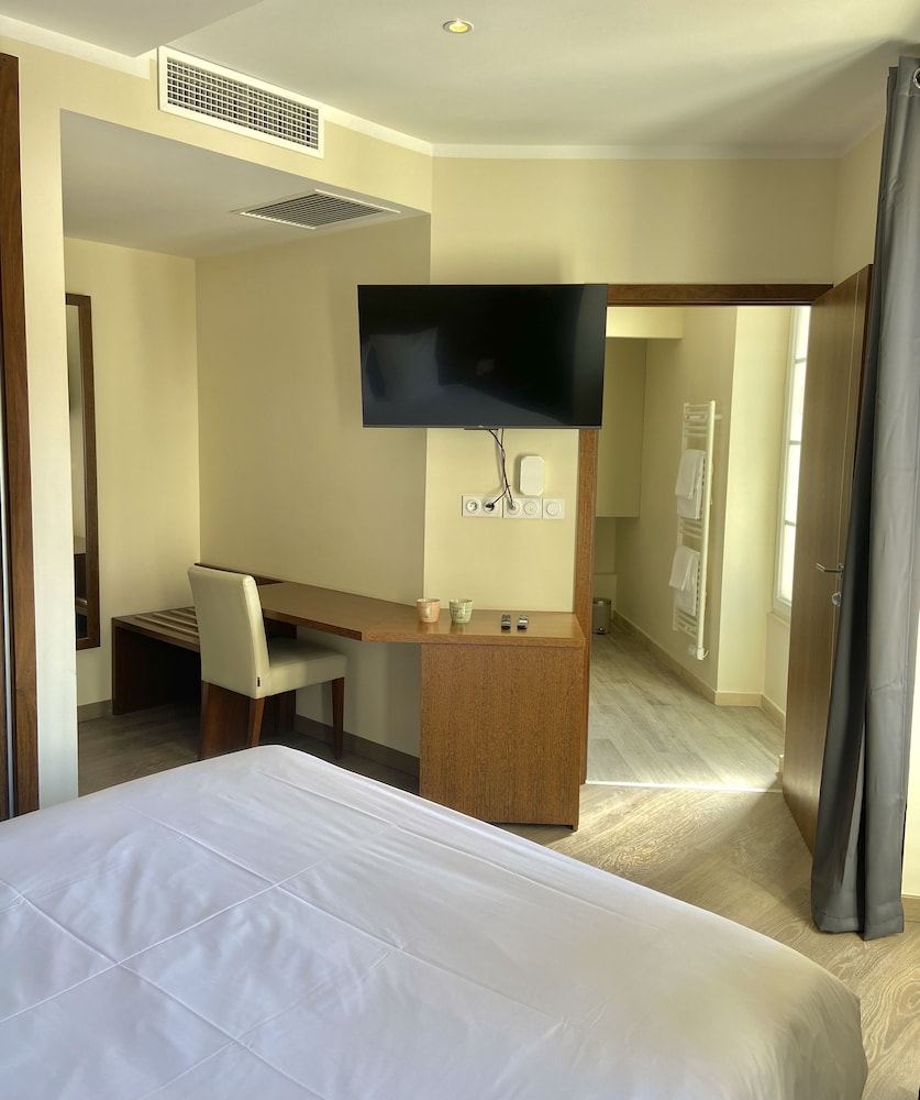 Classic Room - Photo 5
