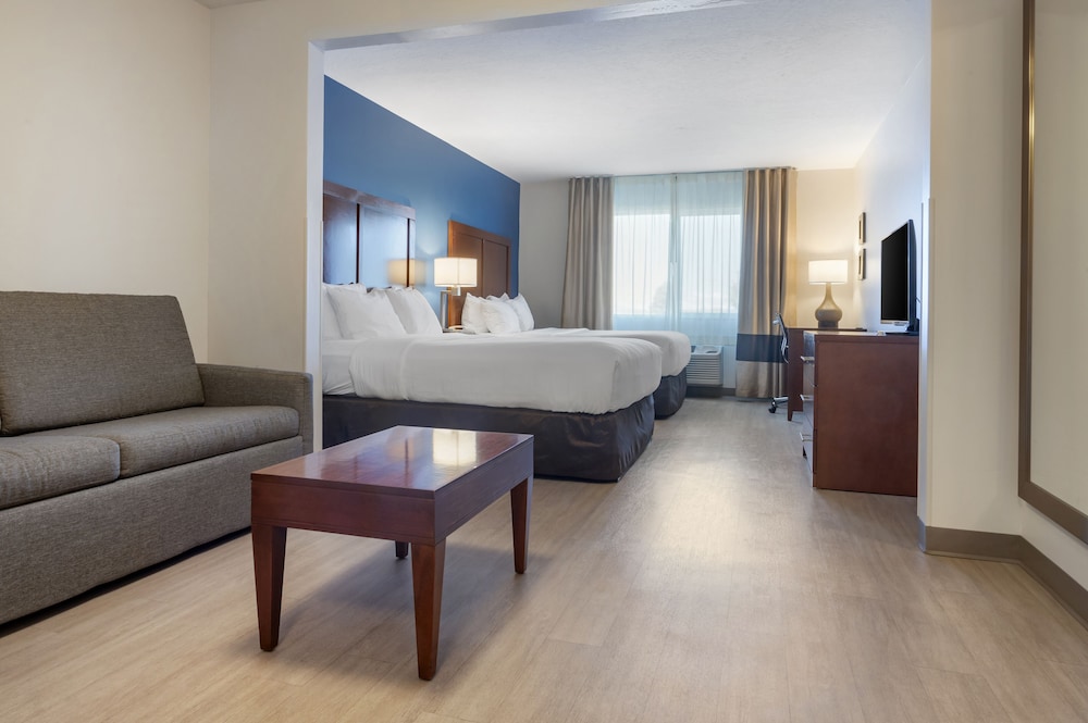 Suite, Multiple Beds, Non Smoking (Pet Friendly)