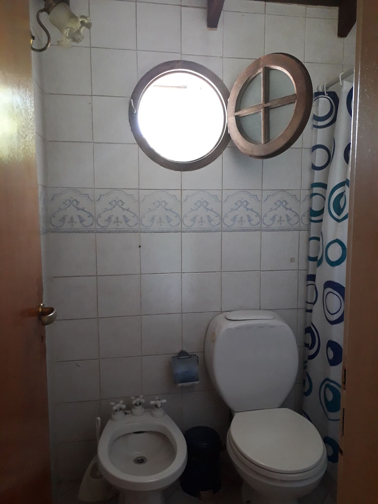 Economy Room, 2 Twin Beds, Non Smoking, City View photo 3
