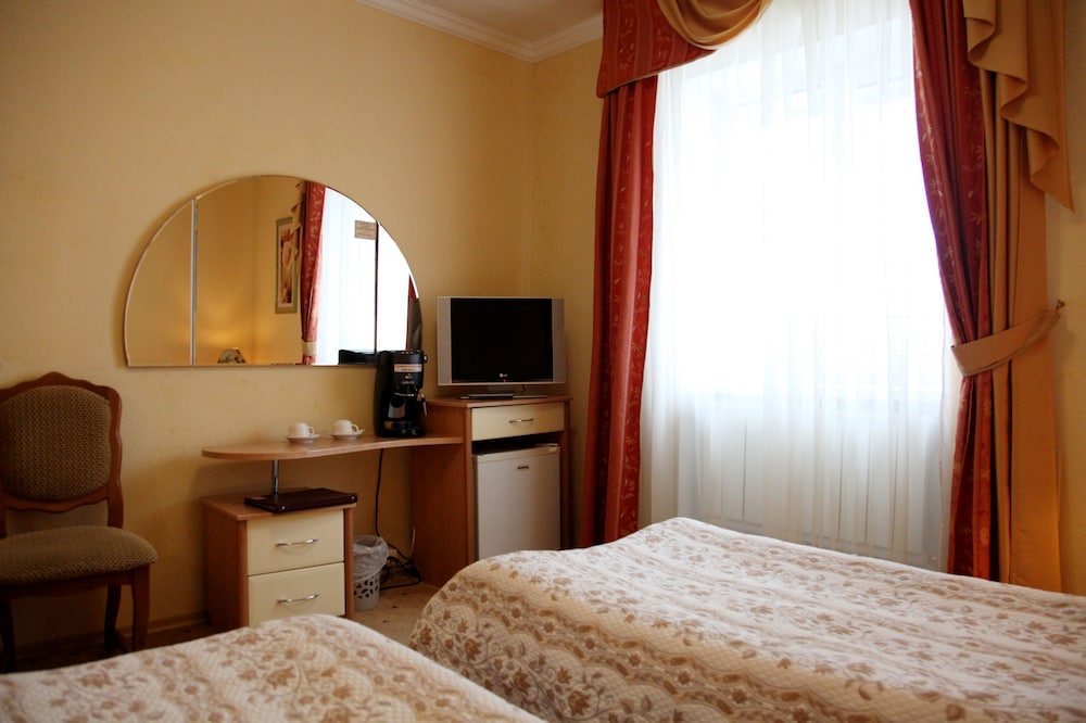 Standard Twin Room photo 3