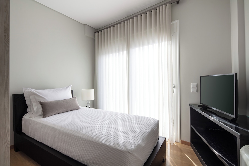 Deluxe Apartment, Balcony, City View photo 2
