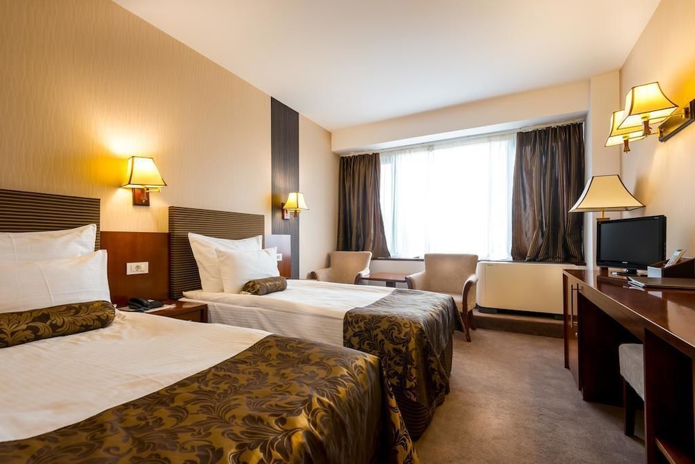 Superior View Twin Room