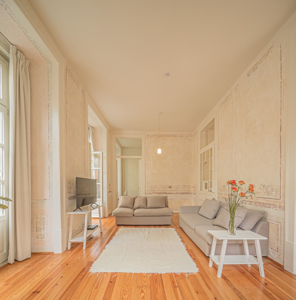 Linden Trees  Duplex Apartment (1A) photo 1