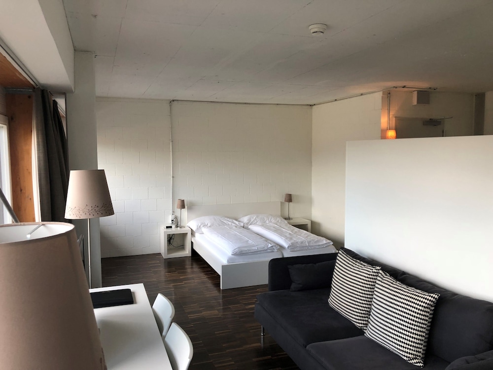 Family Room, Multiple Beds, Non Smoking photo 1