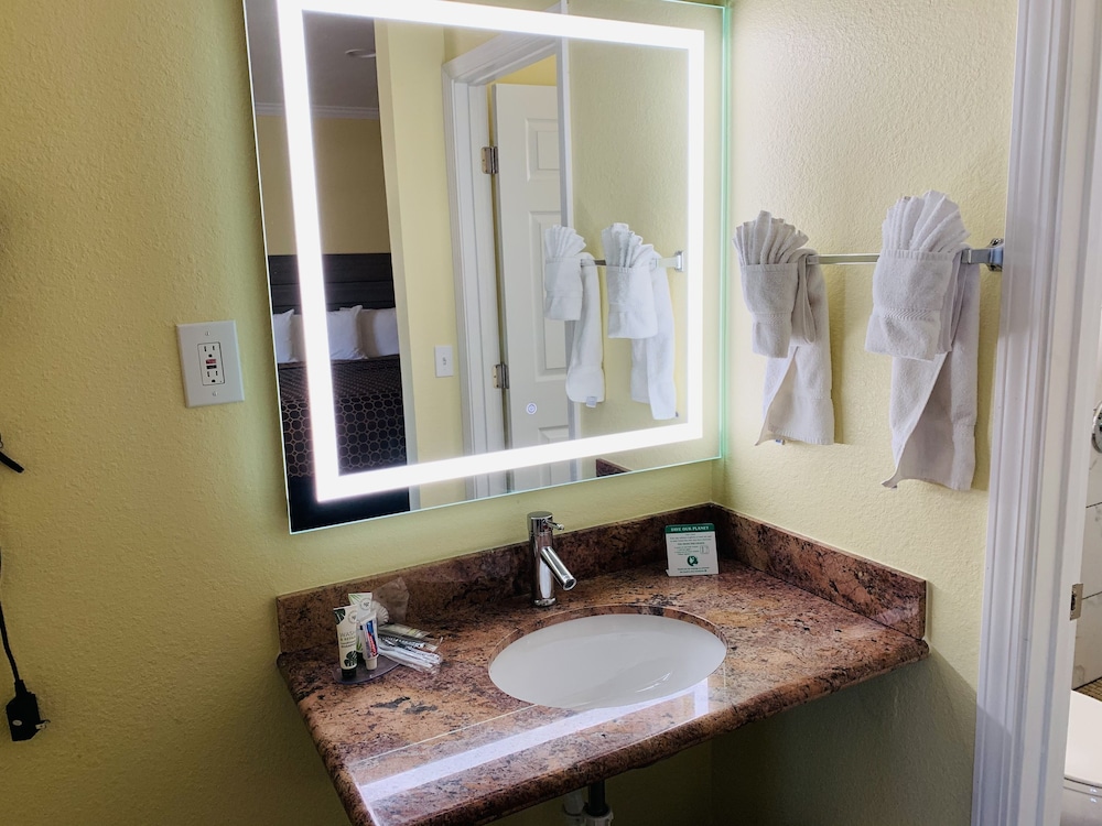 Central Coast Inn Cayucos, Photo 3