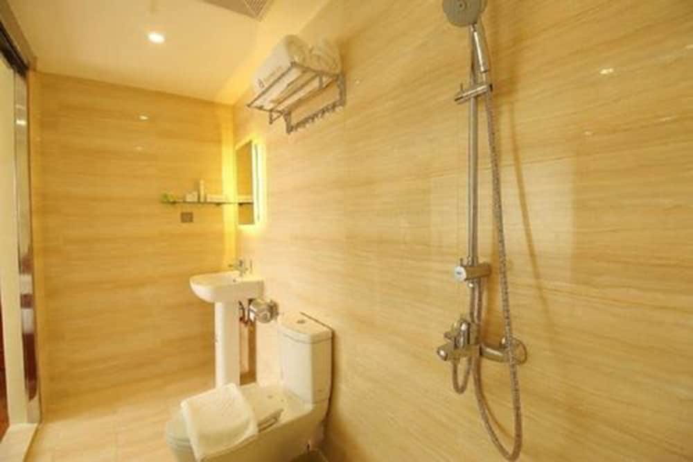 Standard Double Room photo 3