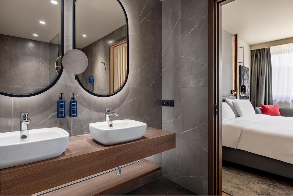 Junior Suite - Photo 9