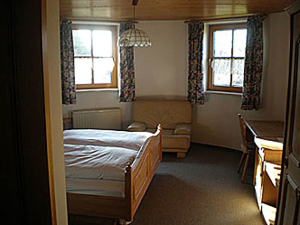 Double Room (Gästezimmer 22)