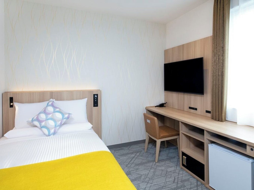 Standard Semi-double Room, Non Smoking (No Cleaning, For 2 Adults) photo 1