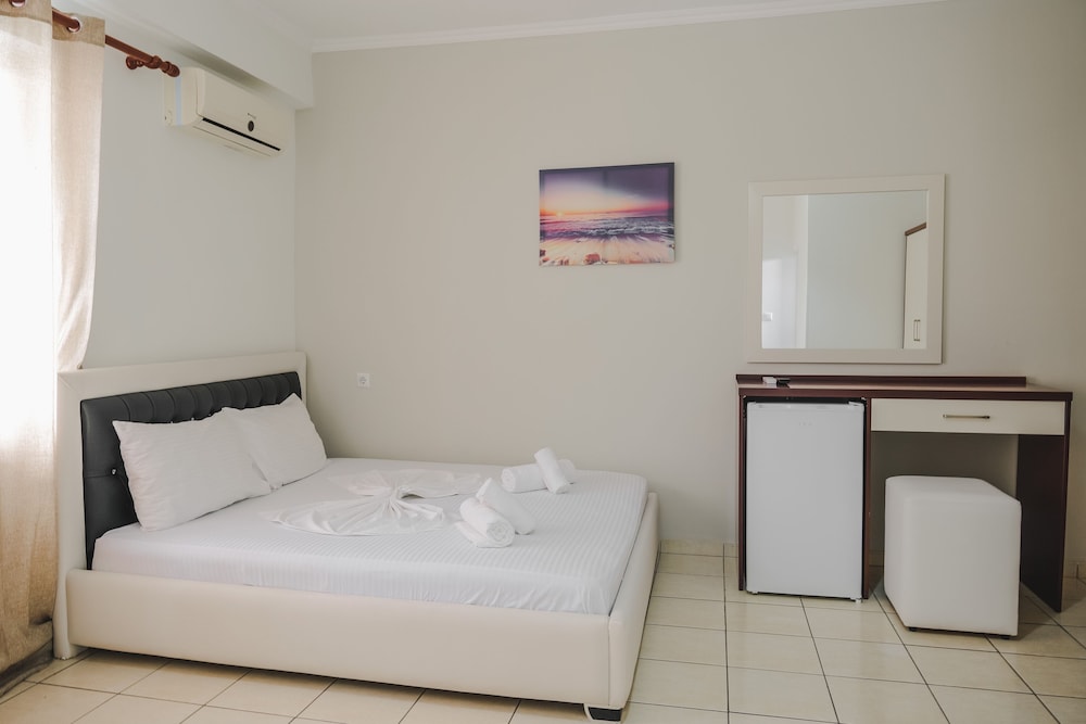 Double Room, Balcony