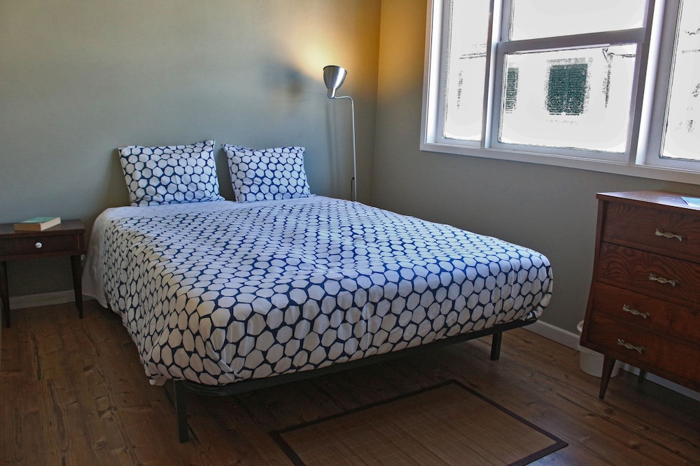 Double Room, Balcony, Partial Sea View photo 1