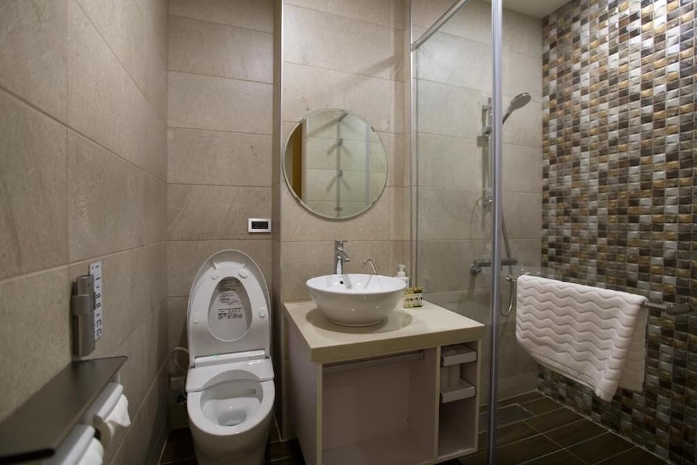 Quadruple Room - Photo 5