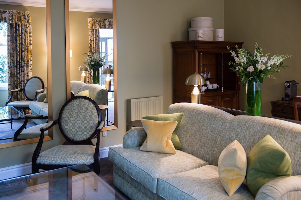 Suite - Photo 4