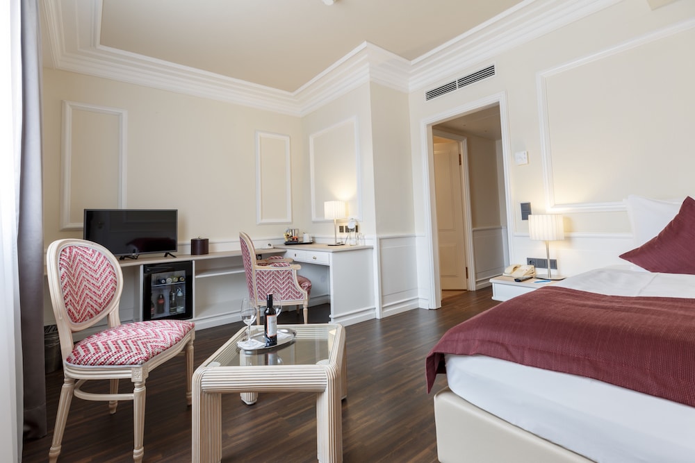Single Room - Photo 1