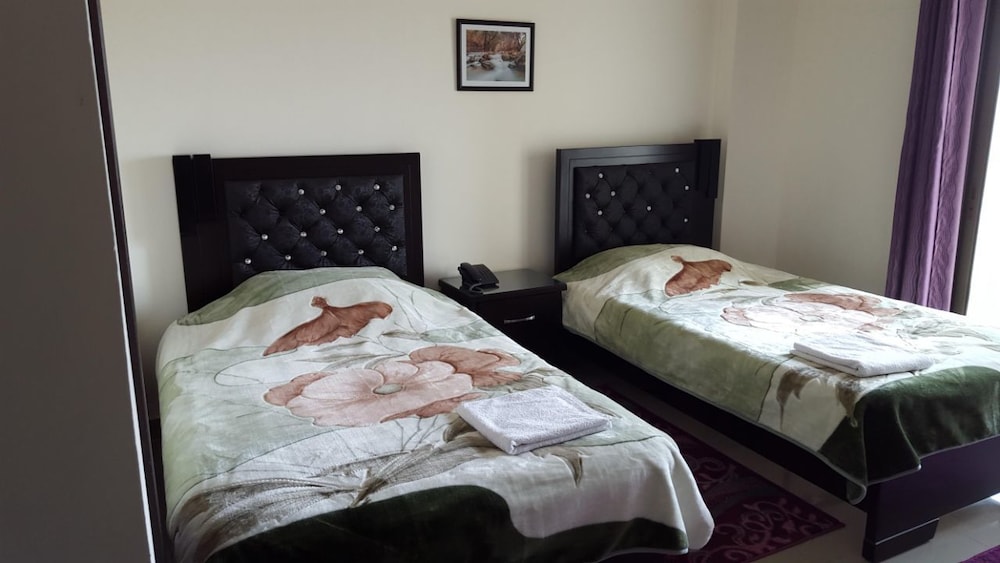Suite photo 1