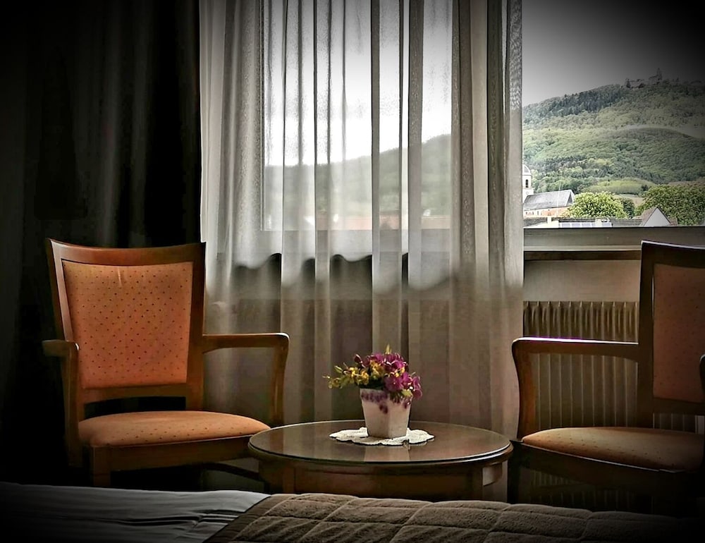 Superior Double Room, Balcony - Photo 8