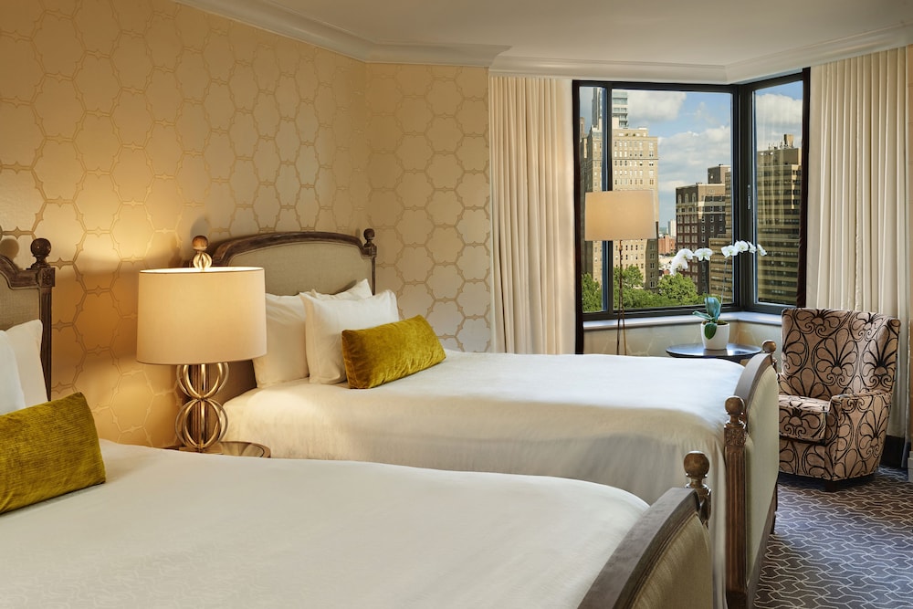 Deluxe Room, 2 Queen Beds, City View