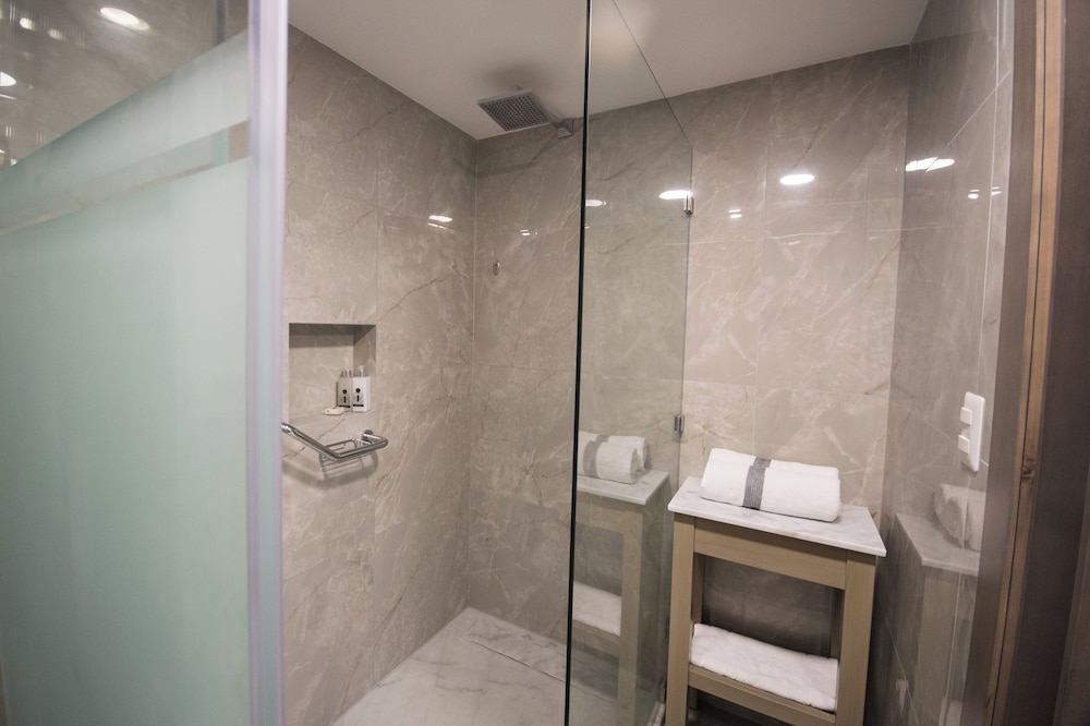 Deluxe Room, 2 Twin Beds, Ocean View - Photo 3