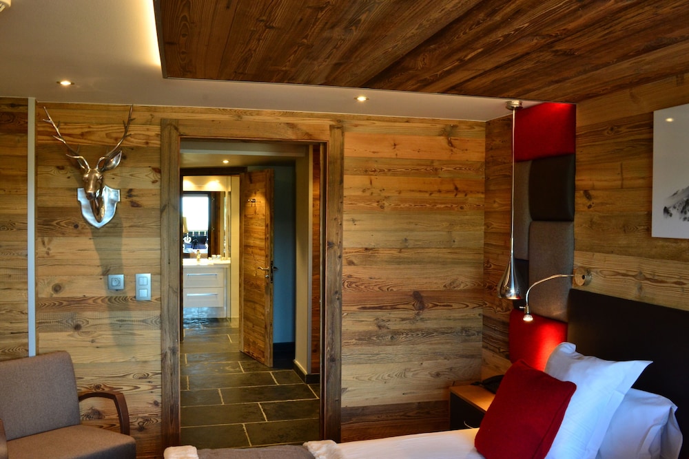 Privilege Room (4 people)