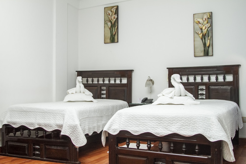 Family Twin Room, 1 Bedroom, Kitchen