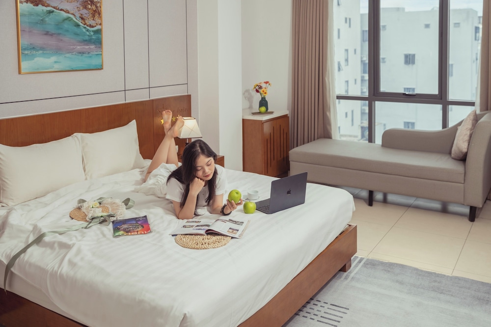 Executive Double Room, City View - Photo 6