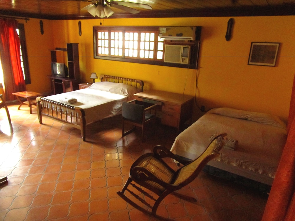 Family Suite, Multiple Beds, Courtyard View photo 1