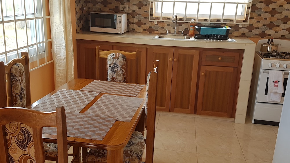 Family Apartment, 1 Bedroom, Pool View, Ground Floor photo 2