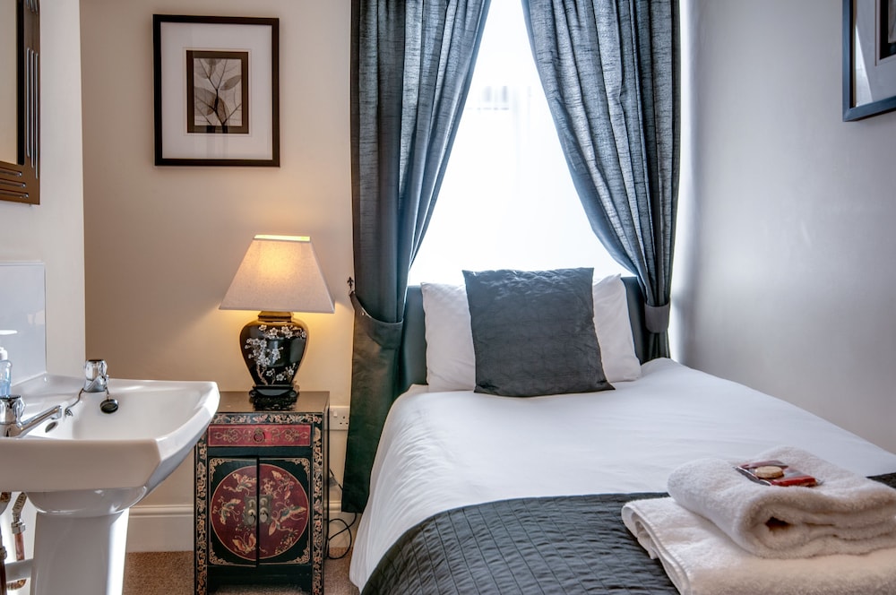 Single Room photo 2