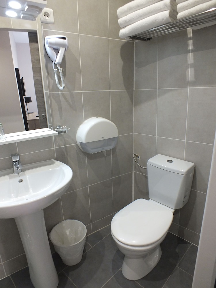Double Room — the supplier's photographs — photo 3