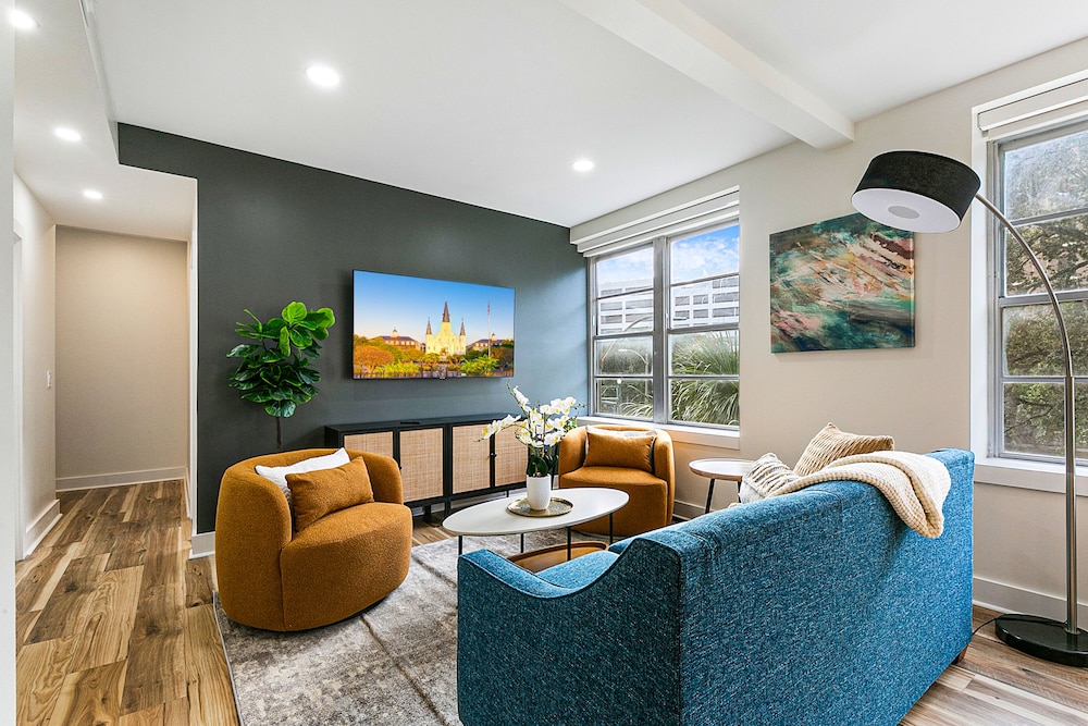 Luxury Apartment, 4 Bedrooms