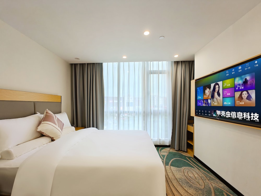 Comfort Double Room, City View