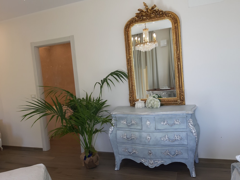 Luxury Studio Suite, Annex Building (Via di murlo, 10/E) photo 3