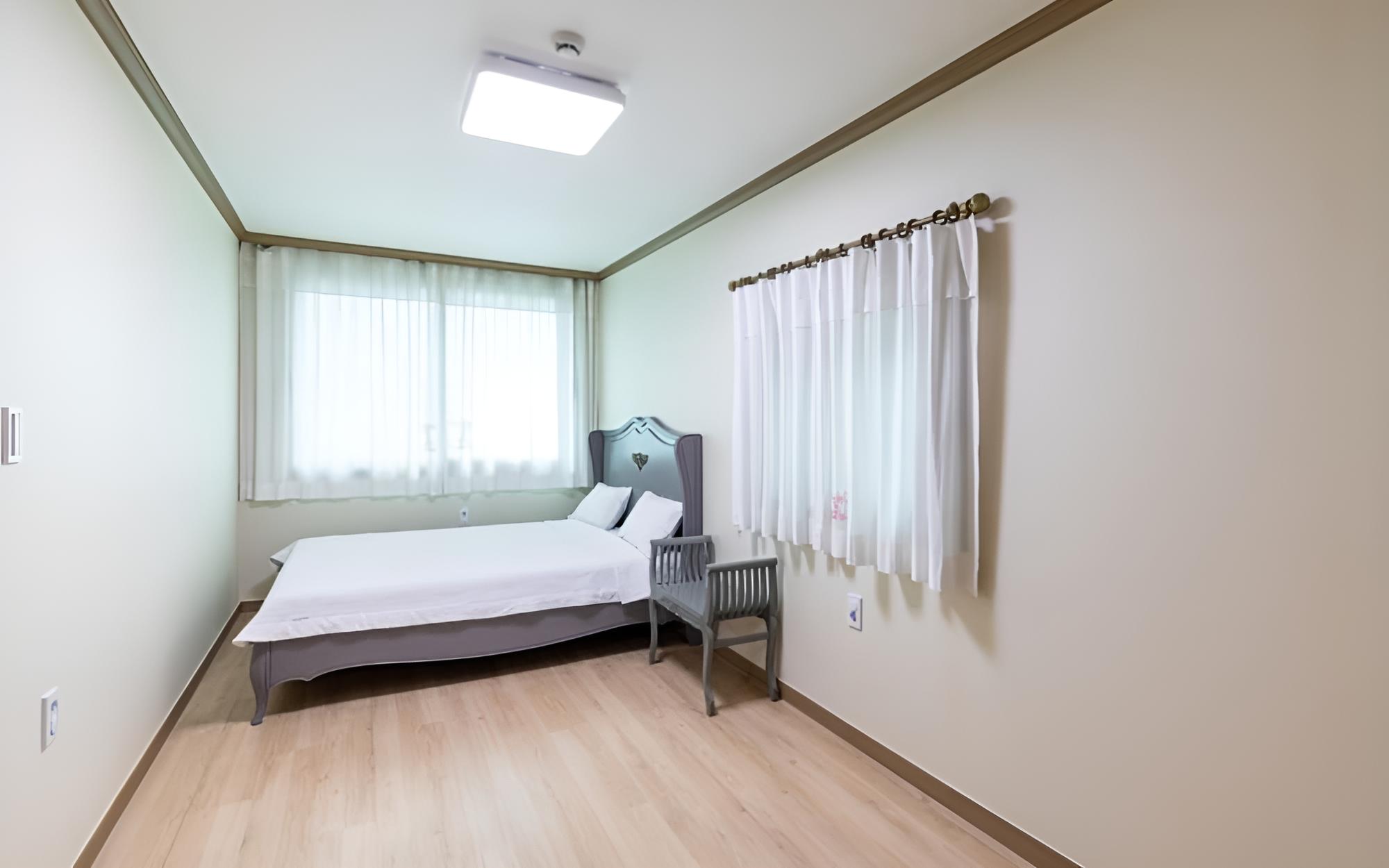 Room (Tree House (Unshared House Duplex)) photo 2