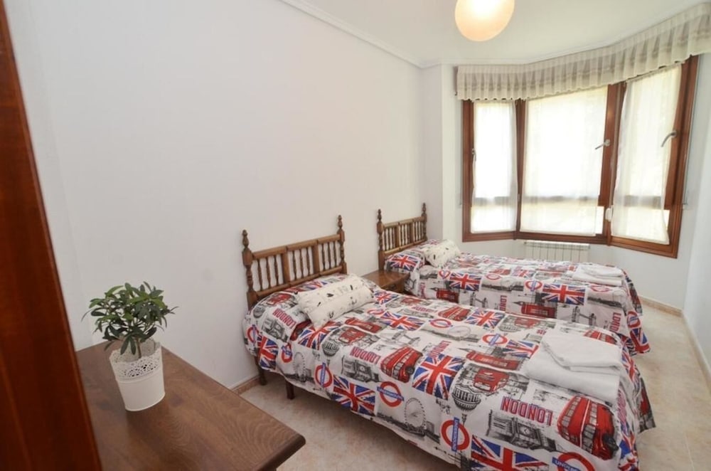 Family Apartment, 2 Bedrooms photo 2