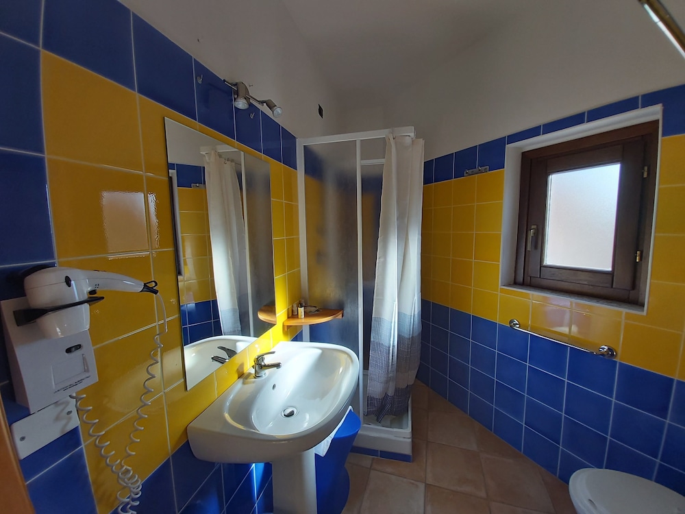 Basic Room - Photo 5