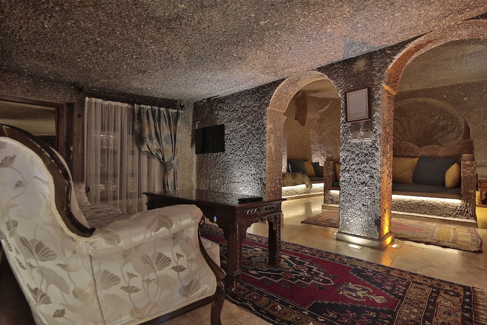 Beyzade Cave Suite photo 3