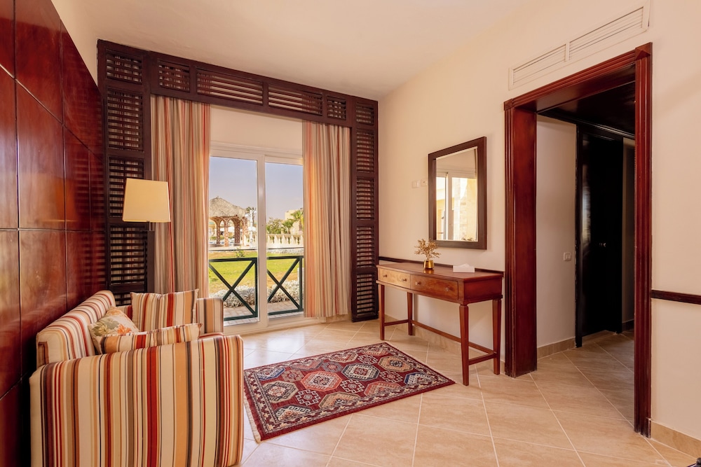Family Room, Sea View photo 3